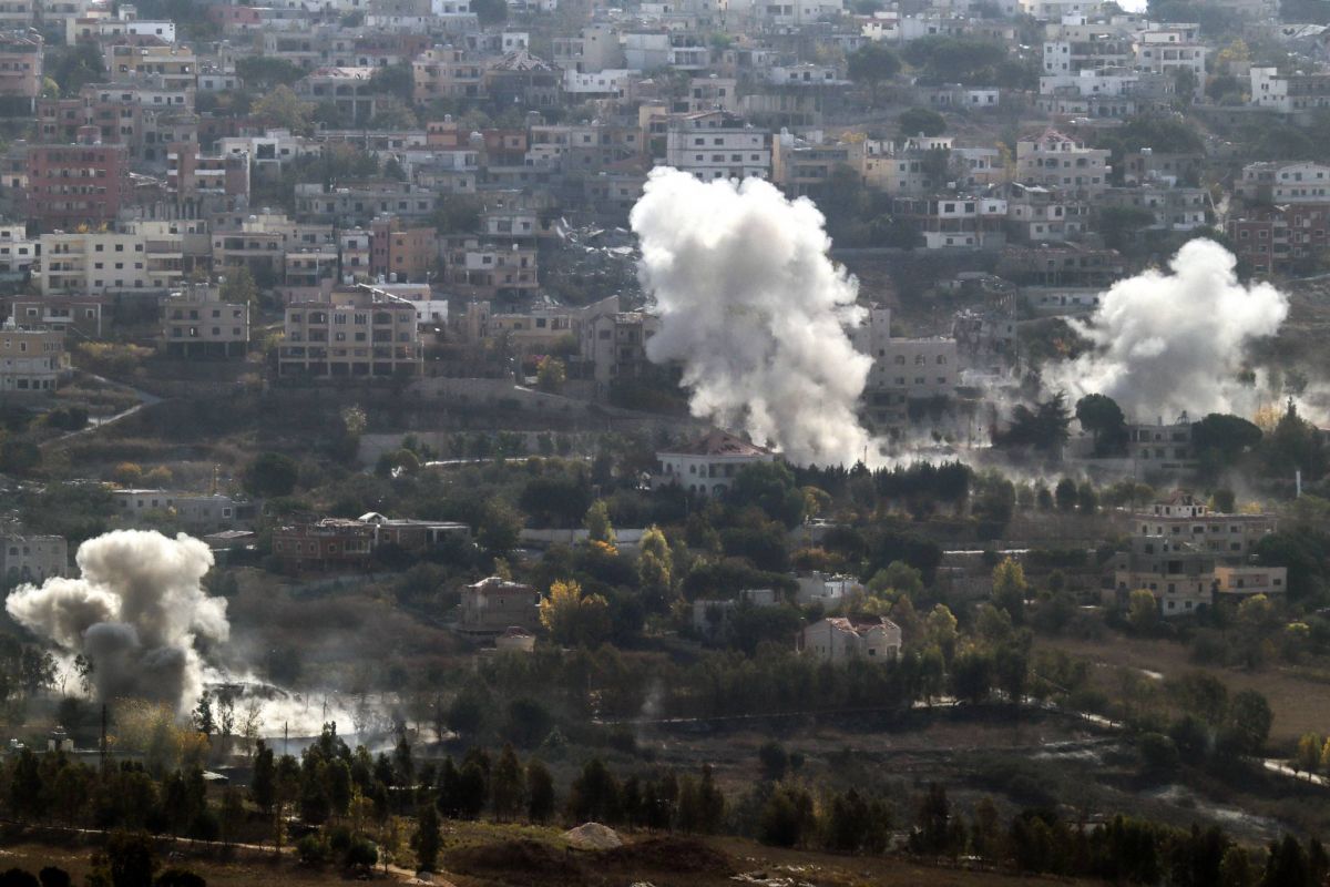 Les combats se poursuivent entre l'armée israélienne et le Hezbollah autour de Khiam Les combats se poursuivent entre l'armée israélienne et le Hezbollah autour de Khiam