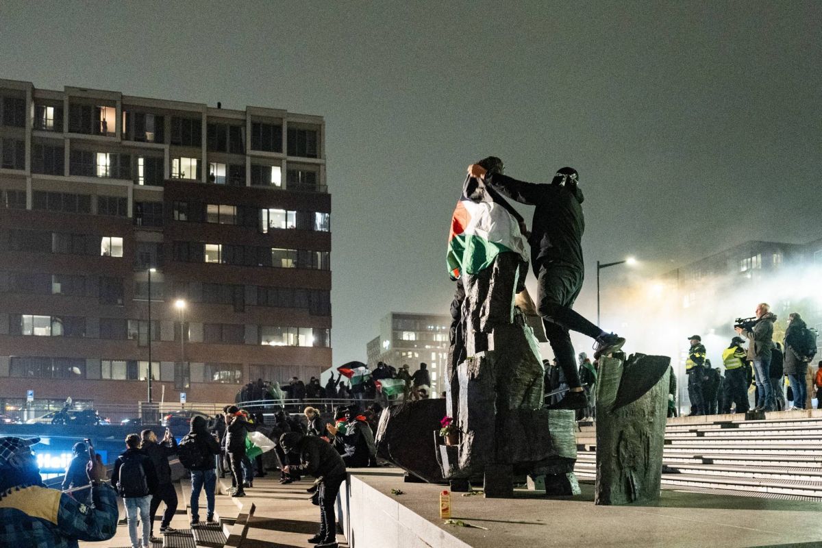 Heurts à Amsterdam: le premier avion visant au rapatriement des Israéliens a décollé de Ben Gourion