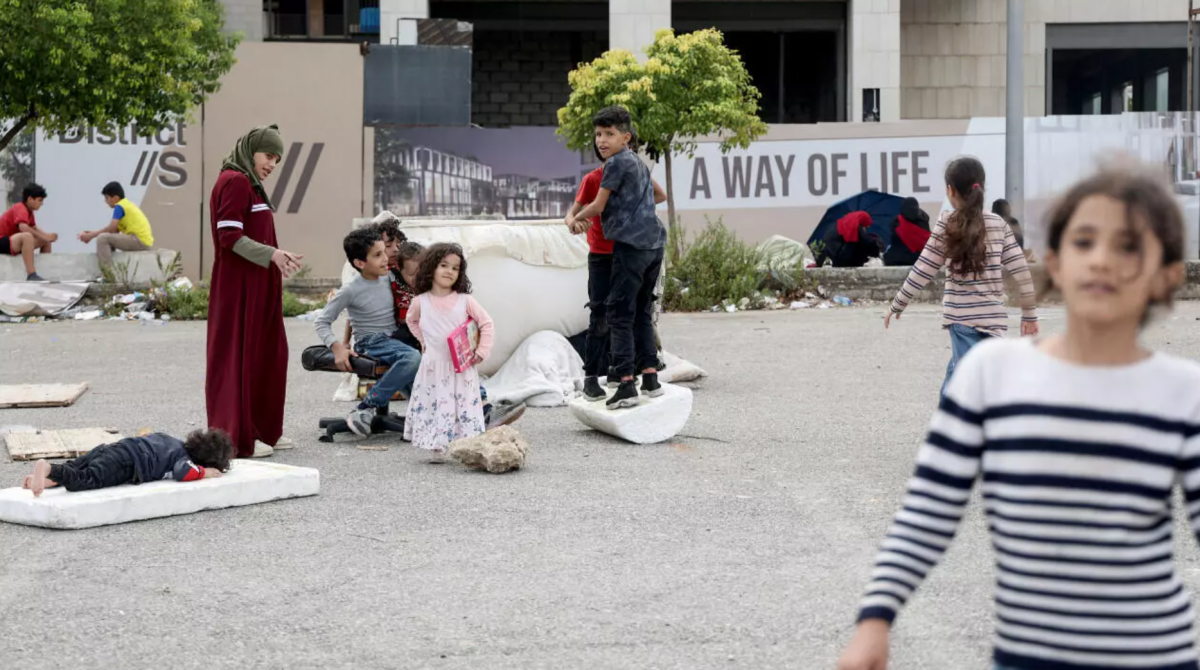 Campagne nationale de vaccination des enfants au Liban en guerre