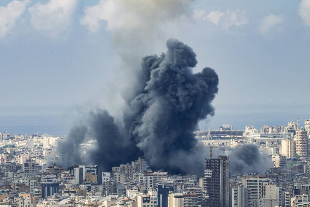 Le Hezbollah frappe le QG de l'armée israélienne à Tel-Aviv qui pilonne la banlieue sud de Beyrouth