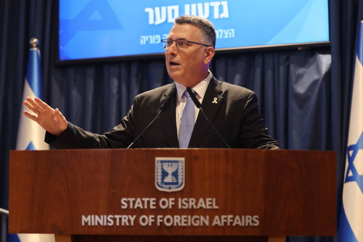 New Israel FM says Palestinian state not 'realistic'