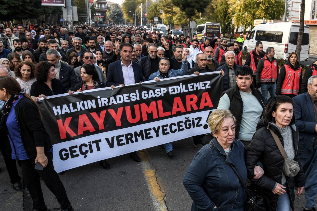 Des milliers de Kurdes réclament à Cologne la libération d'Öcalan
