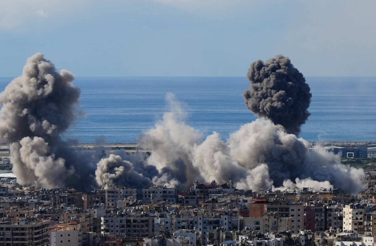 New simultaneous strikes on Beirut's southern suburbs New simultaneous strikes on Beirut's southern suburbs