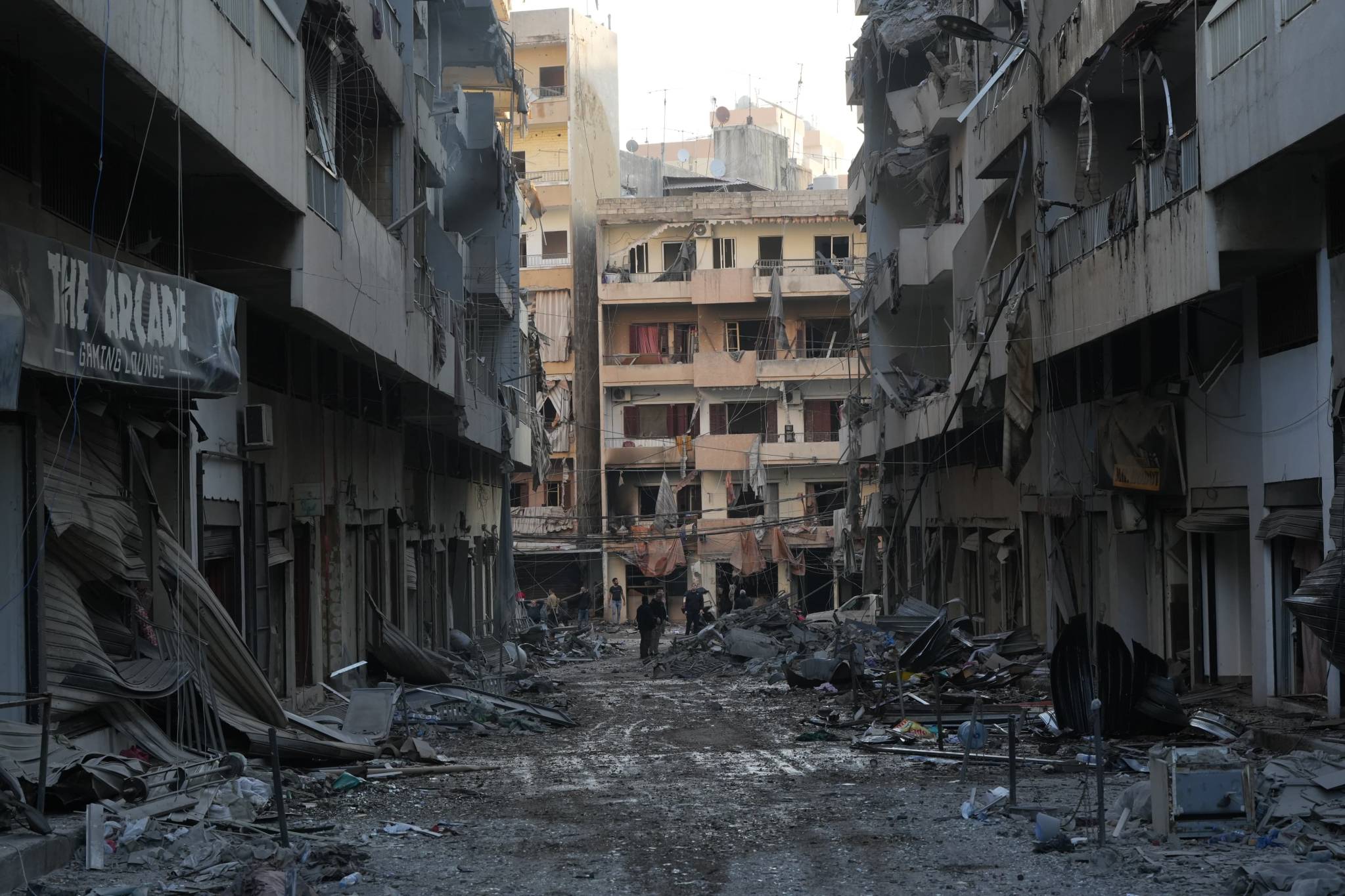 Chiyah. Retour dans la banlieue sud de Beyrouth, le 23 novembre 2024, après une énième frappe israélienne. Photo Mohammad Yassine