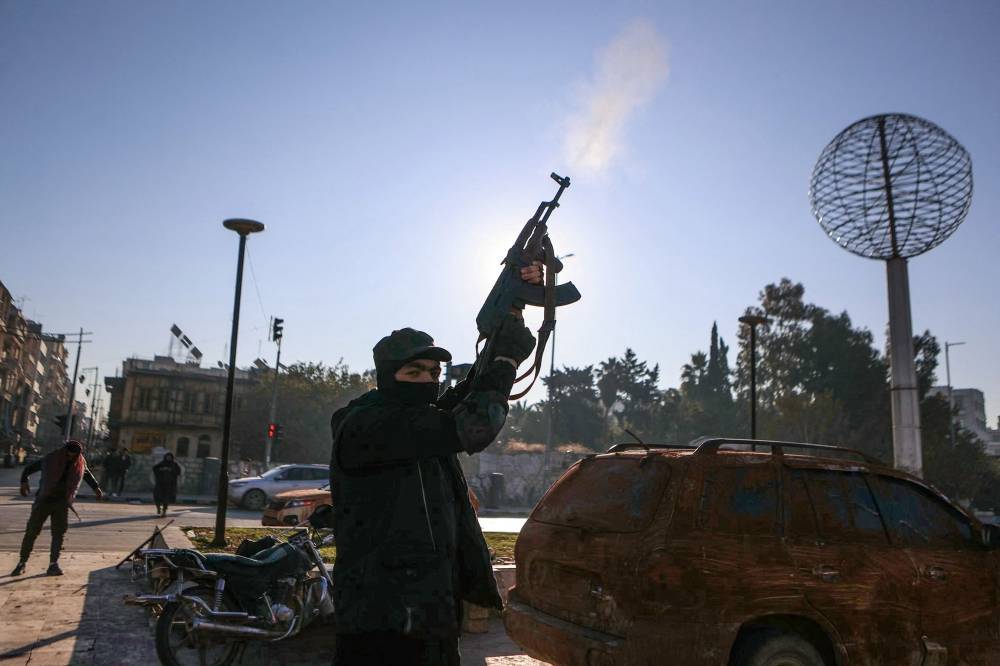 Sixteen civilians killed in Aleppo airstrike