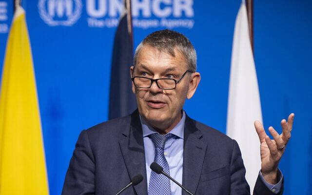 L'Unrwa annonce suspendre la livraison d'aide par un point de passage clé depuis Israël