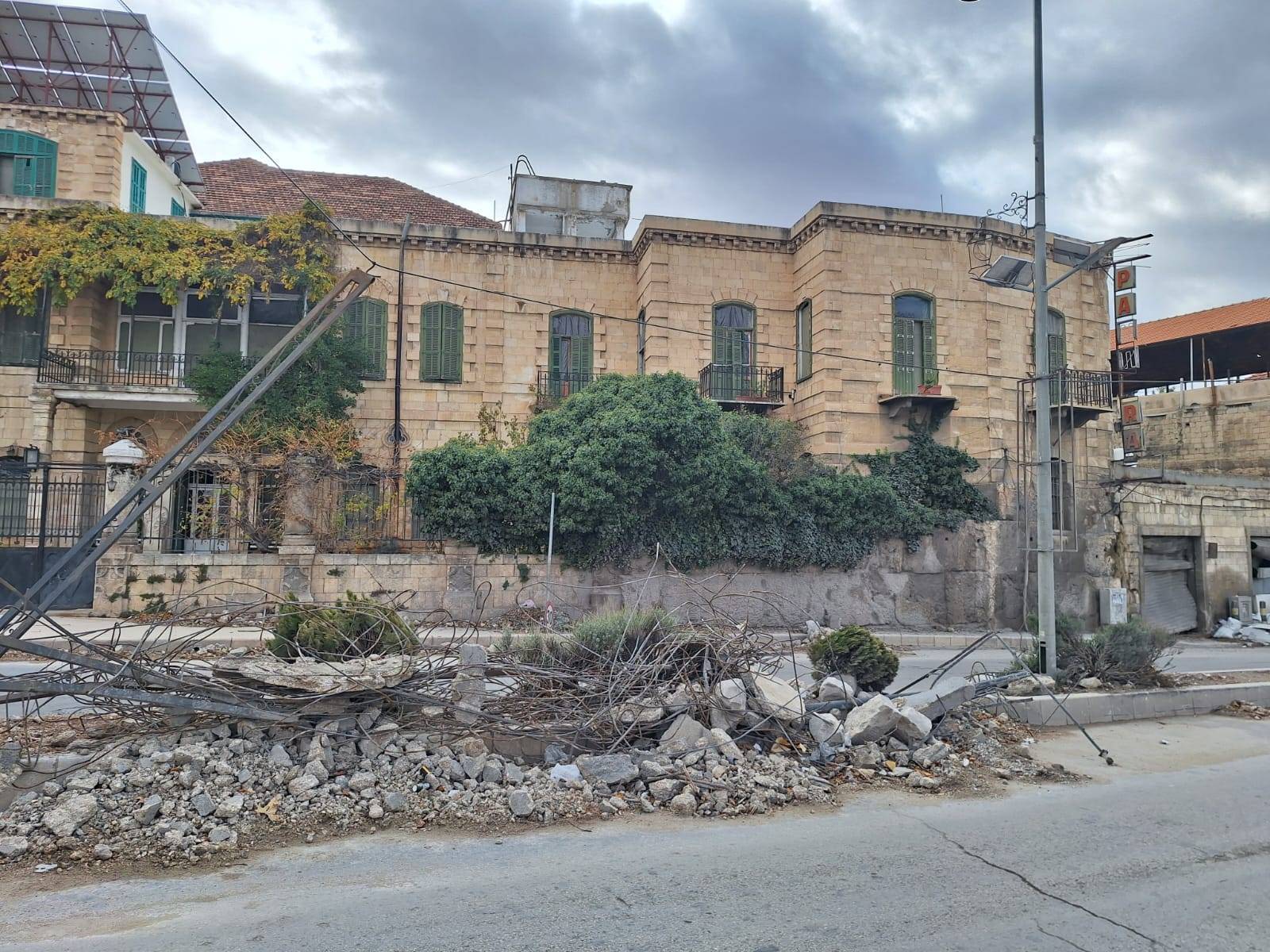 The Palmyra Hotel. In early November, nearby Israeli strikes damaged this famous Baalbeck hotel. (Credit: Lucile Wassermann)