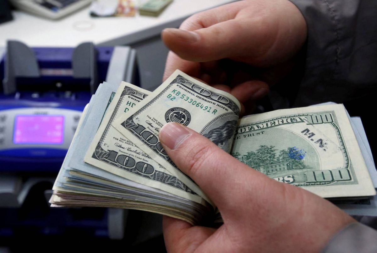 Trump veut défendre l'hégémonie du dollar, mais est-elle menacée?