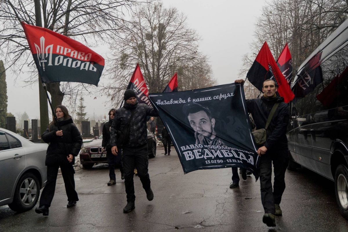 Zelensky dit vouloir armes et garanties de l'OTAN avant des négociations avec Moscou
