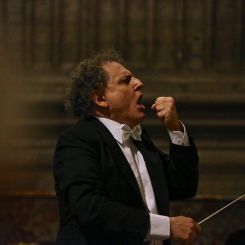 Le chef d’orchestre français de renom, Hugues Reiner. Photo fournie par le musicien