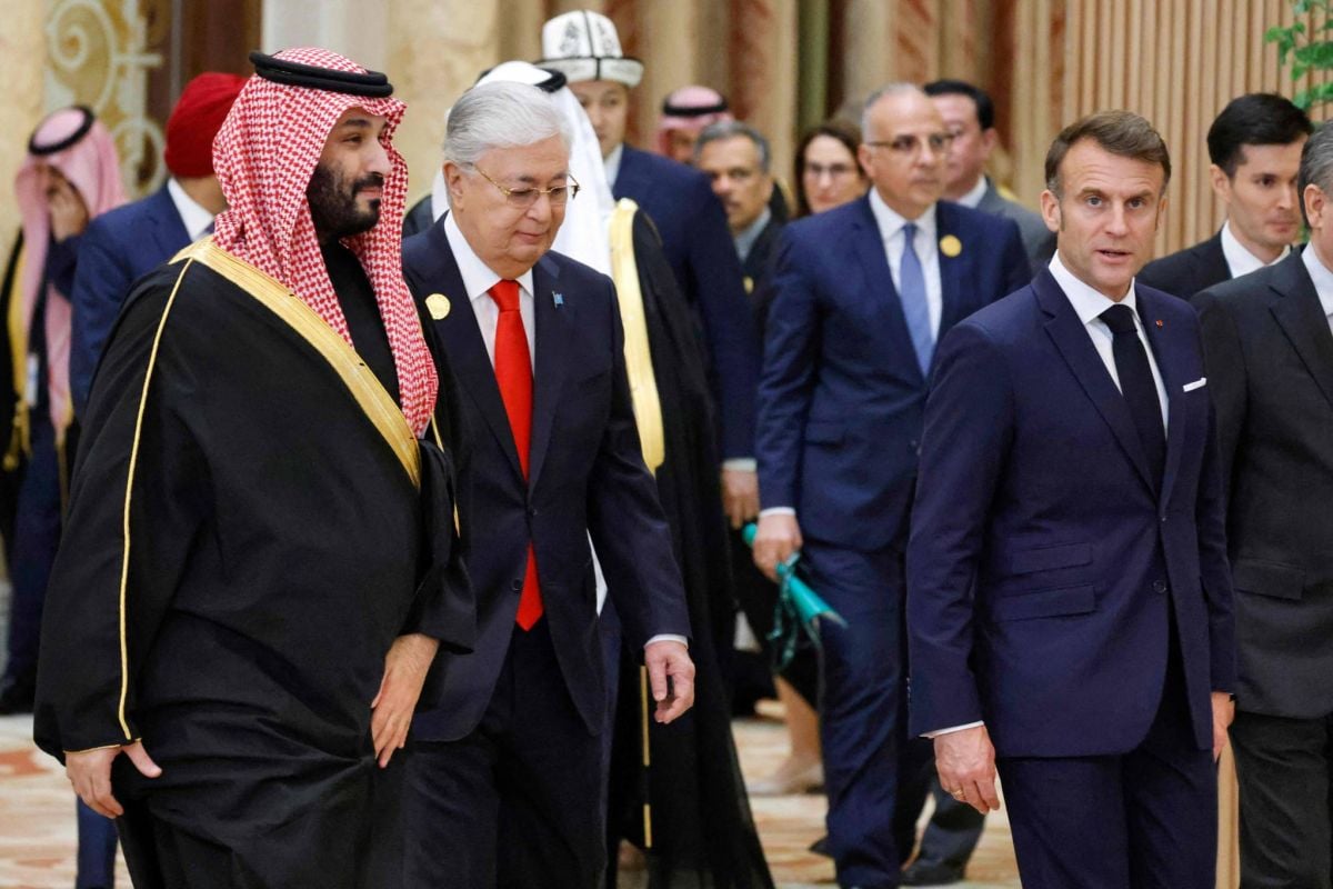 La France est un « partenaire fiable », martèle Macron depuis Riyad