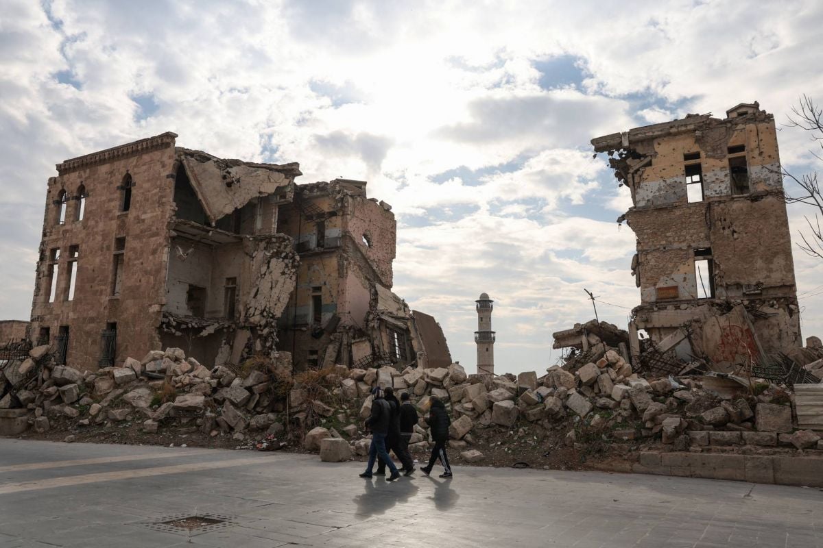 Islamist-led rebels capture key Syrian city of Hama