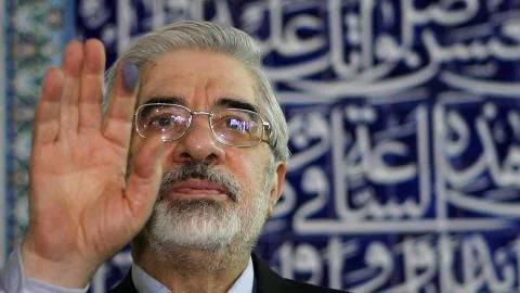 L'opposant et ex-Premier ministre Moussavi hospitalisé L'opposant et ex-Premier ministre Moussavi hospitalisé
