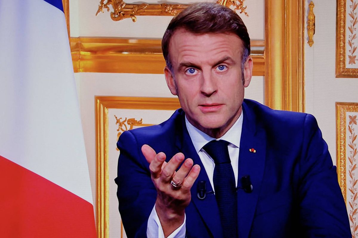 France: les socialistes prêts à négocier pour former un nouveau gouvernement