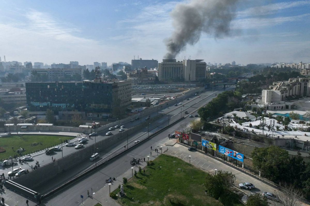 L’ambassade de Russie en Syrie assure que son personnel est « en sécurité », celle d'Irak évacuée, celle d'Iran saccagée
