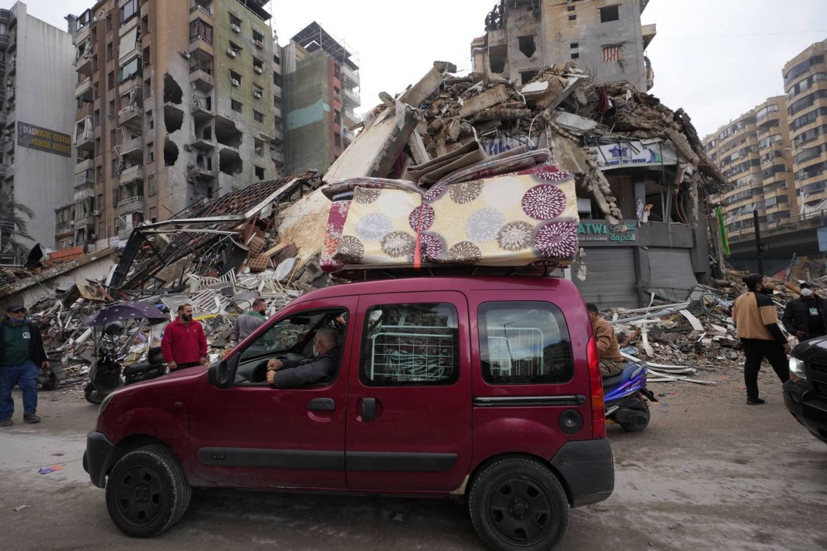‘We call each other every day’: Friendships against all odds between displaced and their hosts