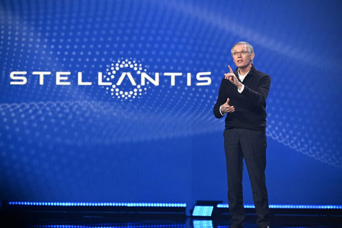 Stellantis et CATL créent une usine de batteries en Espagne, pour 4 milliards d'euros