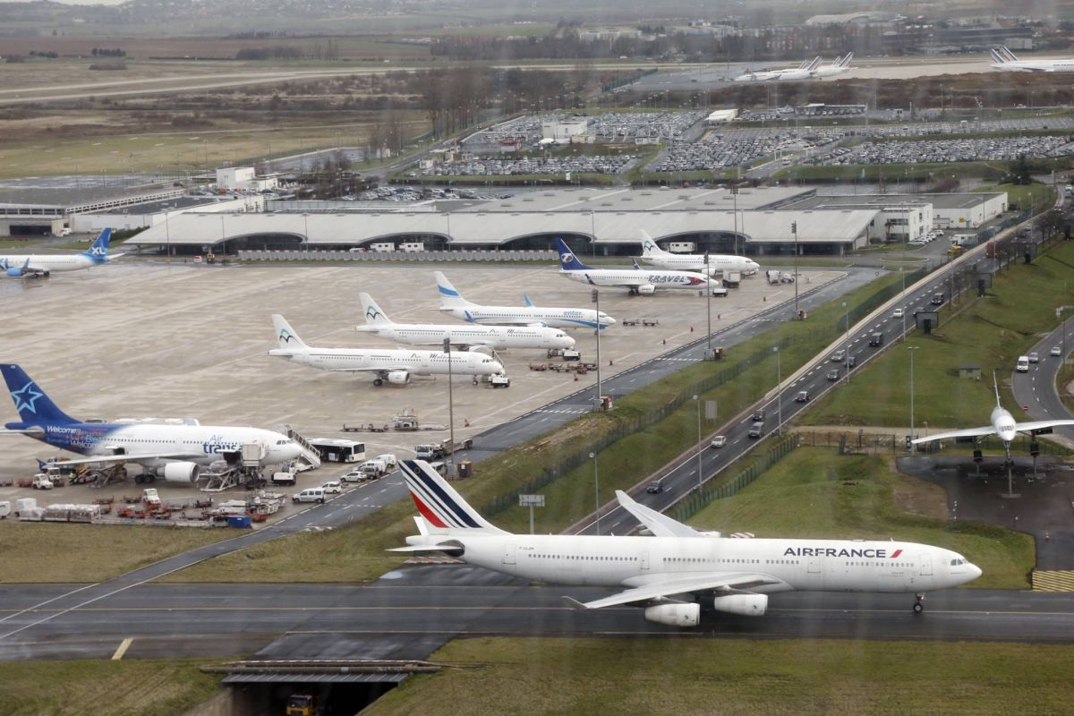 Compagnies aériennes: record de passagers et rentabilité en hausse prévus en 2025