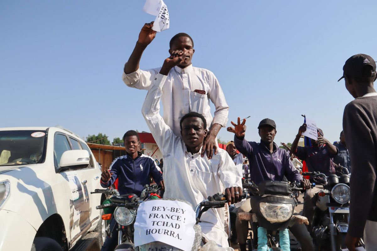 Les avions de chasse français quittent le Tchad