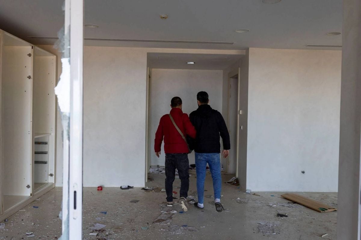Syrians explore Assad family's resort for the first time