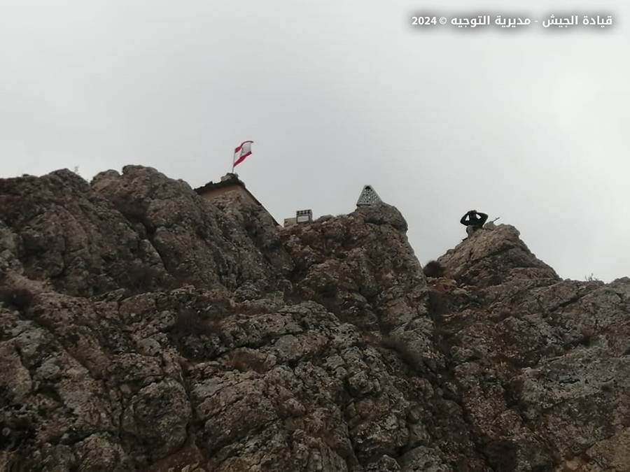 Pour la 3e journée consécutive, l'armée libanaise reprend une position à des factions palestiniennes dans la Békaa Pour la 3e journée consécutive, l'armée libanaise reprend une position à des factions palestiniennes dans la Békaa