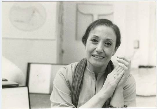 Huguette Caland: Redefining the body through sensuality and subversion Huguette Caland: Redefining the body through sensuality and subversion