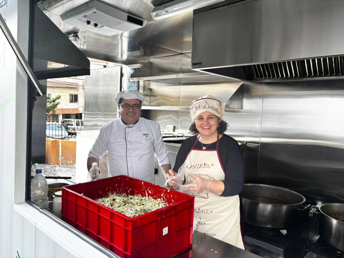 Christmas warmth on wheels: A food truck to nurture hope