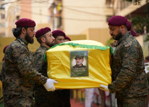 À combien peut-on estimer les pertes humaines du Hezbollah dans la guerre contre Israël ?