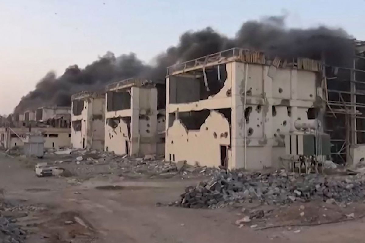 Israeli strikes hit Yemen as Netanyahu fires warning Israeli strikes hit Yemen as Netanyahu fires warning