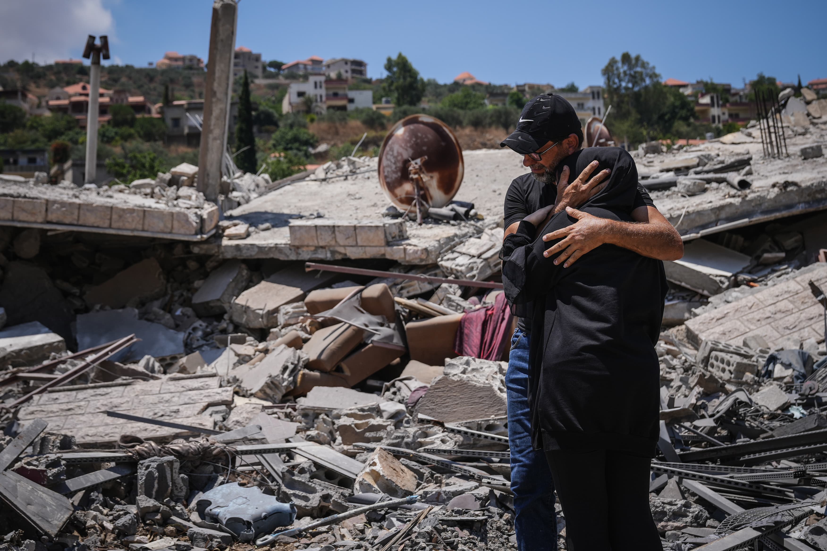 Although the war only intensified from September, some villages in the south were already badly affected by the Israeli offensive. This is the case of Kfar Kila (Marjayoun) in this photo taken in July. (Credit: Mohammad Yassine)