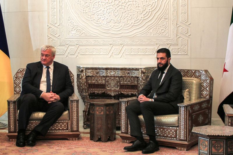 Le nouveau dirigeant syrien s'entretient avec le chef de la diplomatie