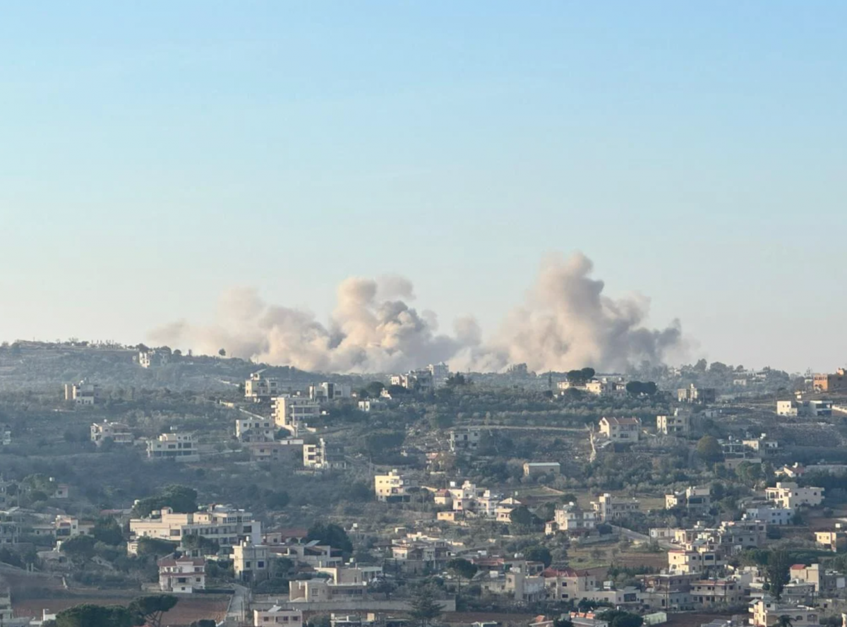 Lebanese Army enters Aitaroun after Israeli strikes in the area Lebanese Army enters Aitaroun after Israeli strikes in the area