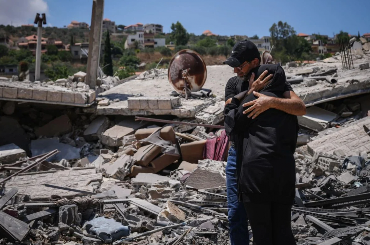 Municipality of Aitaroun urges people to avoid traveling to prevent Israeli attacks Municipality of Aitaroun urges people to avoid traveling to prevent Israeli attacks