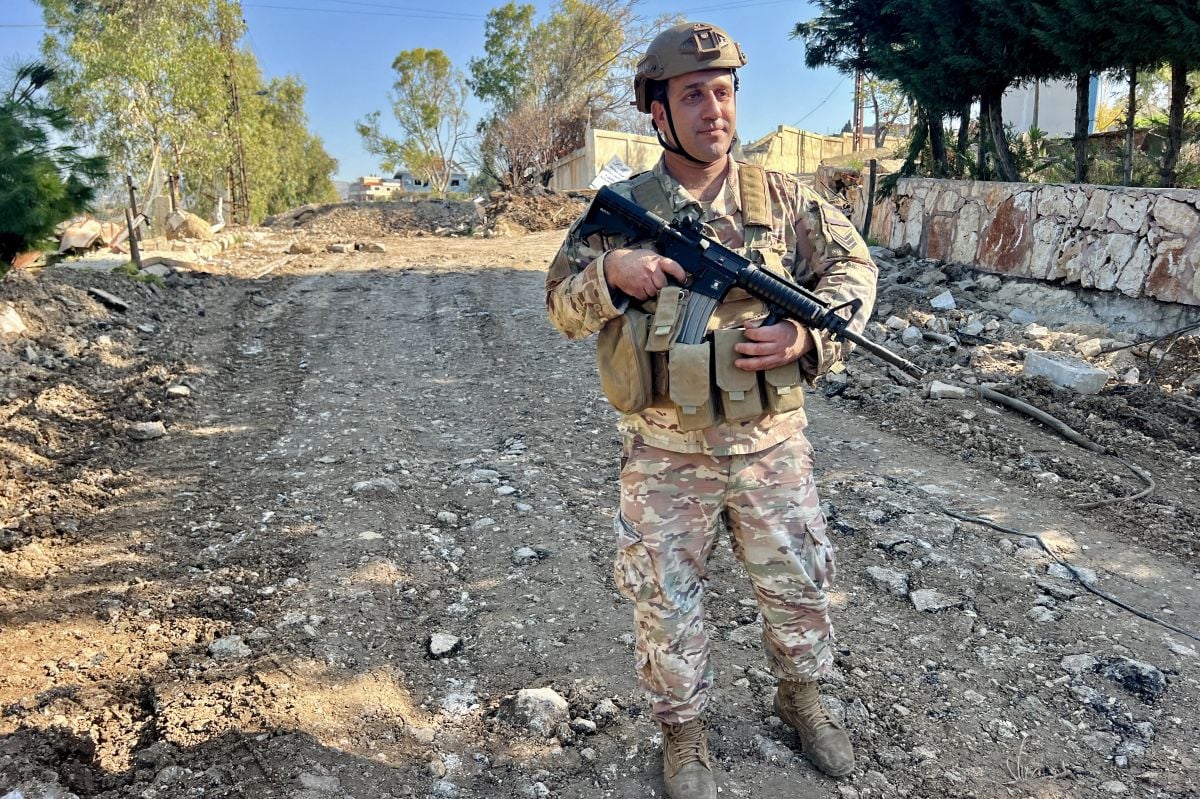 Lebanese Army deploys in several localities in the western sector, bodies recovered in Khiam and Naqoura
