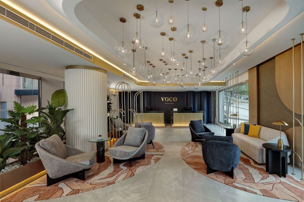 Two atmospheres at Voco Hotel in Beirut Two atmospheres at Voco Hotel in Beirut