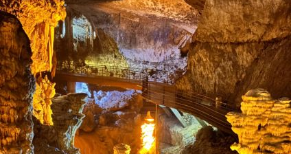 Appel d'offres : la gestion de la grotte de Jeïta remise en jeu