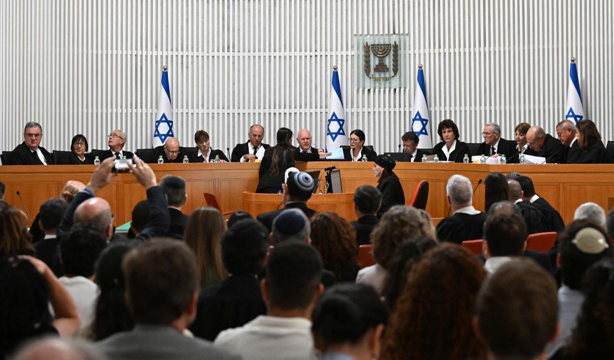 Israel's top court gets new president despite minister's opposition