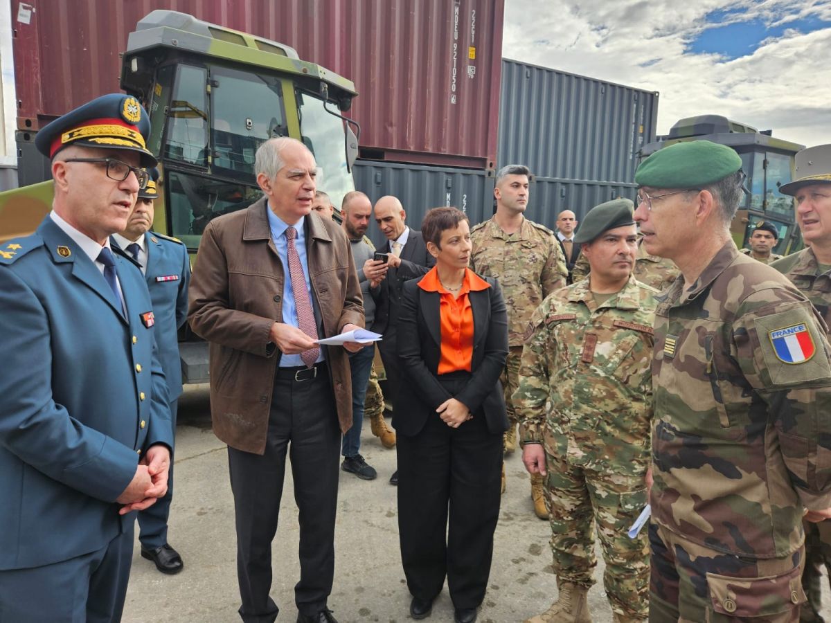 La France et Chypre remettent du matériel à l'armée libanaise La France et Chypre remettent du matériel à l'armée libanaise