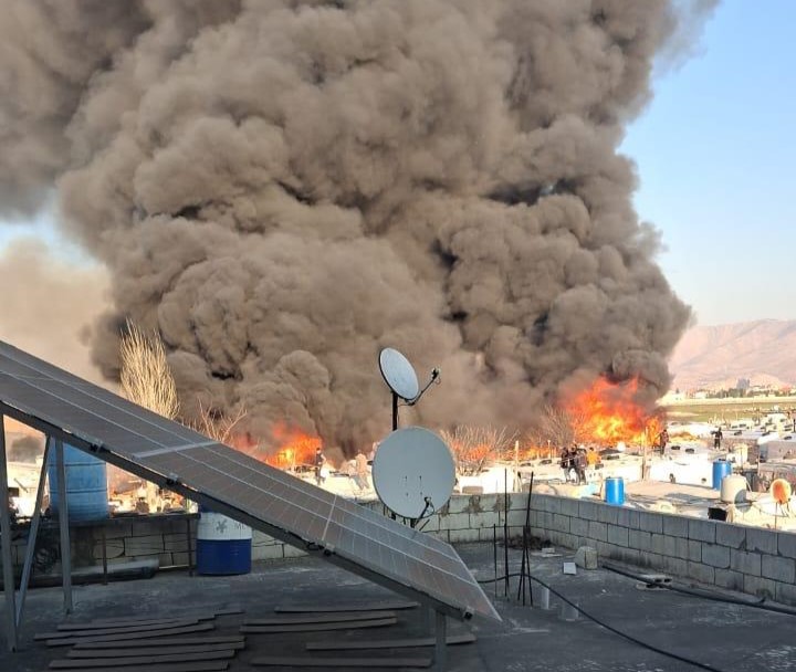 Civil Defense extinguishes fire in Syrian refugee camp in Bekaa