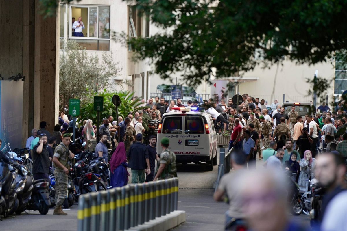 Un blessé dans l’attaque des bipeurs accuse l’AUBMC de refuser de le soigner, l'hôpital dément