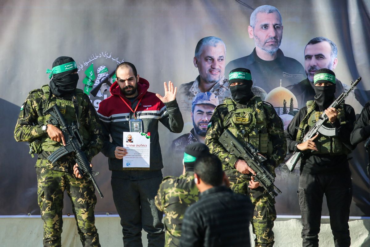Palestinian Authority tells Washington it's ready to 'clash' with Hamas for control of Gaza: MEE