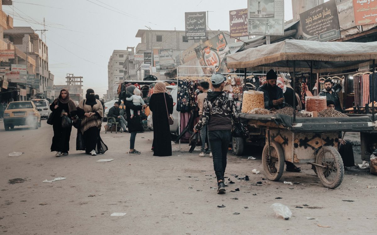 À Raqqa, après la chute du régime Assad, la peur du vide