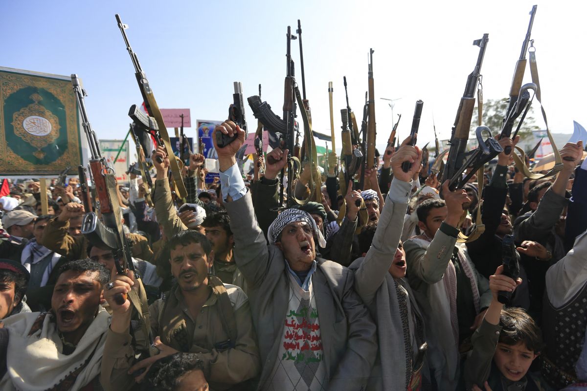 Funérailles de Nasrallah : un ministre yéménite demande au Liban d'arrêter des responsables houthis