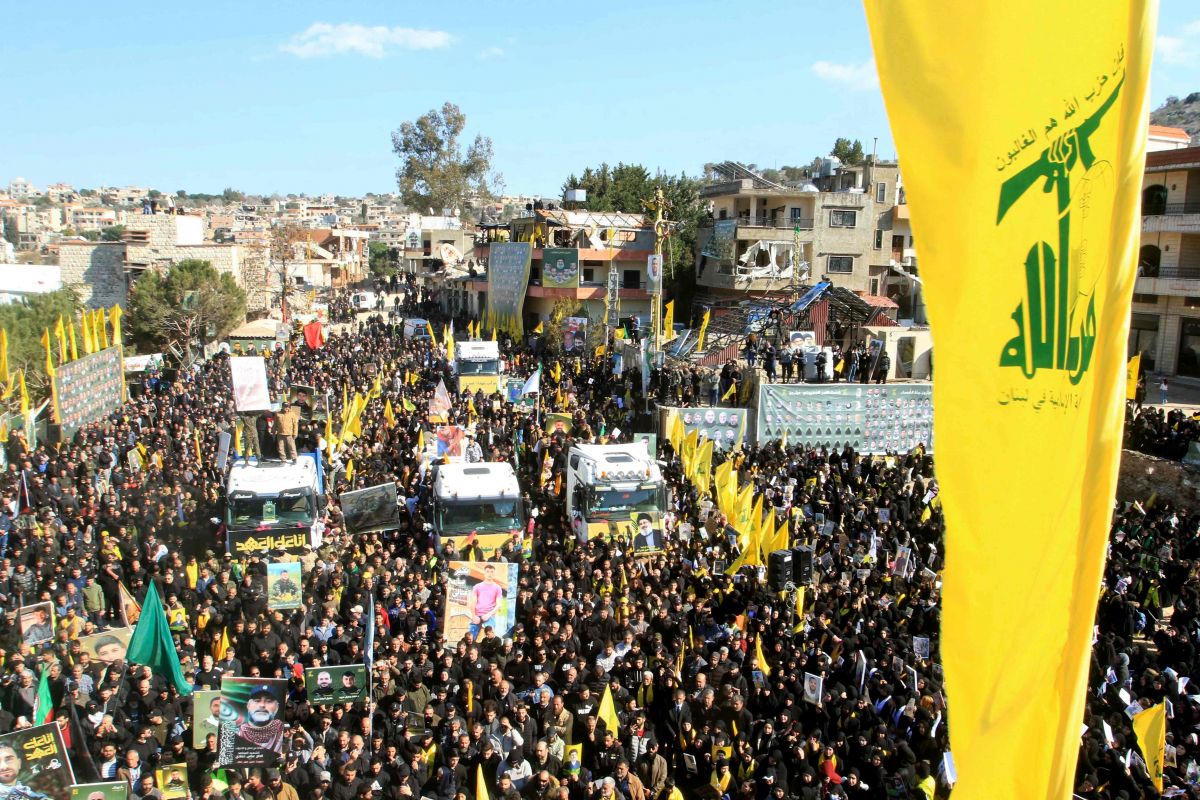 La stratégie de défense revient sur le devant de la scène : une fuite en avant pour le Hezbollah ?