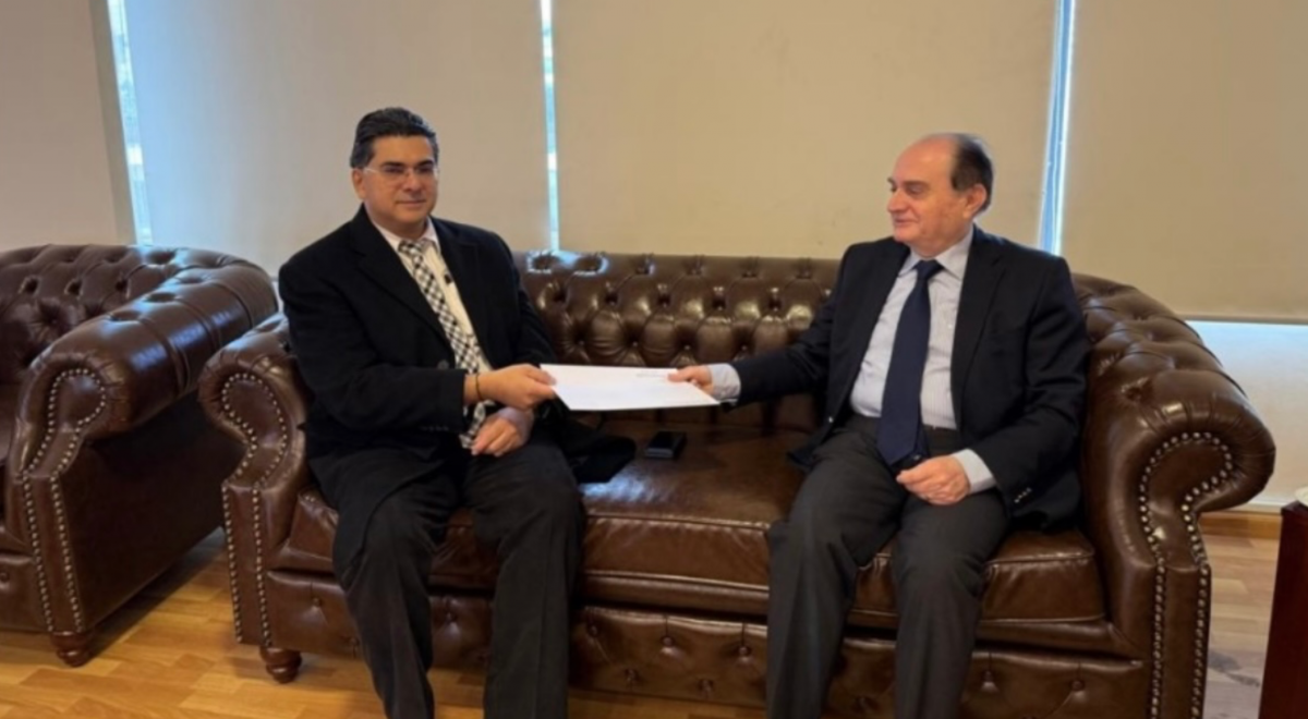 Information Minister submits his asset declaration to anti-corruption commission