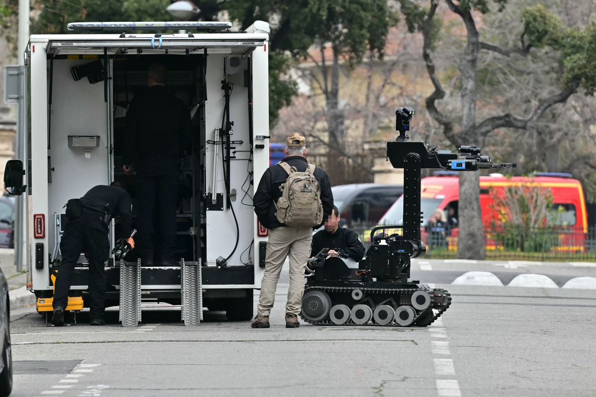 Le consulat de Russie à Marseille pris pour cible, Moscou dénonce une « attaque terroriste »