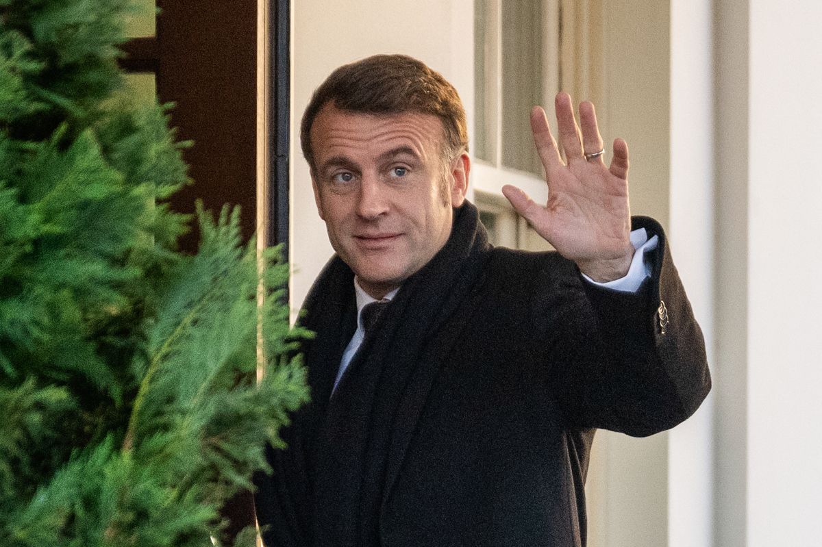 Macron rejoint Trump à la Maison Blanche pour un appel avec le G7 Macron rejoint Trump à la Maison Blanche pour un appel avec le G7