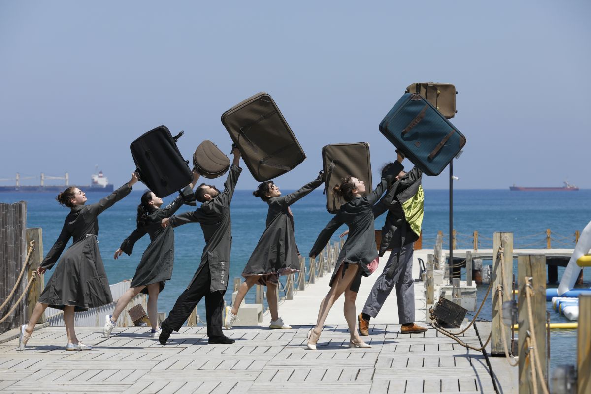 The Beirut Dance Company and Paris Opera Dancers unpack at Al Madina