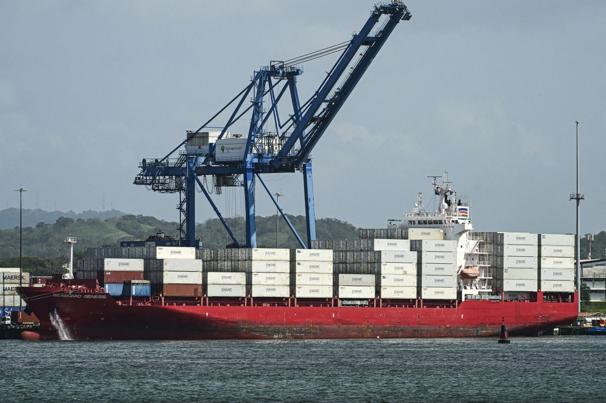 Malgré les futurs propriétaires américains des ports, Trump veut encore 