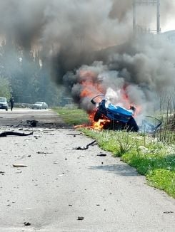 Raid de drone israélien sur une voiture au niveau de la route de Deir Zahrani-Houmine el-Faouqa (Nabatiyé), au Liban-Sud, le 11 mars 2025. Photo fournie par notre correspondant Mountasser Abdallah